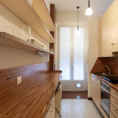 Apartment Modern One Bedroom Milan